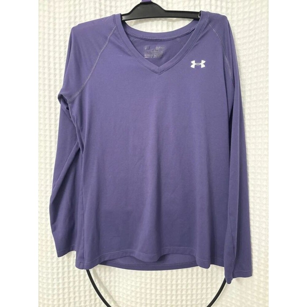 Under Armour Long Sleeve V Neck Tee Womens Medium Purple Athletic Shirt